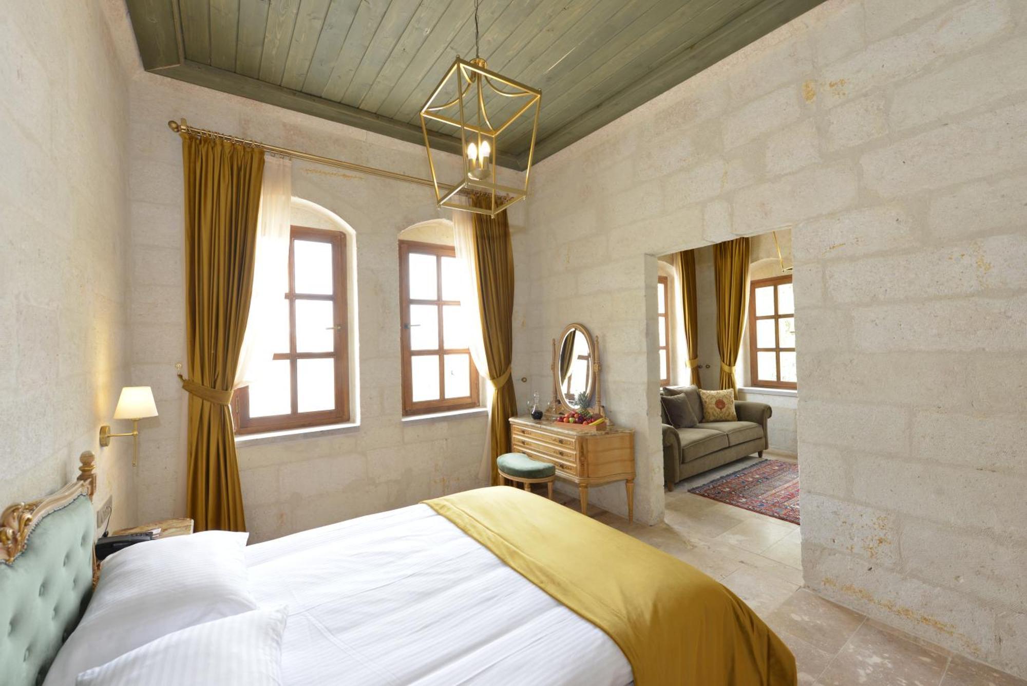 אורגופ Evanthia Cave Suites חדר תמונה