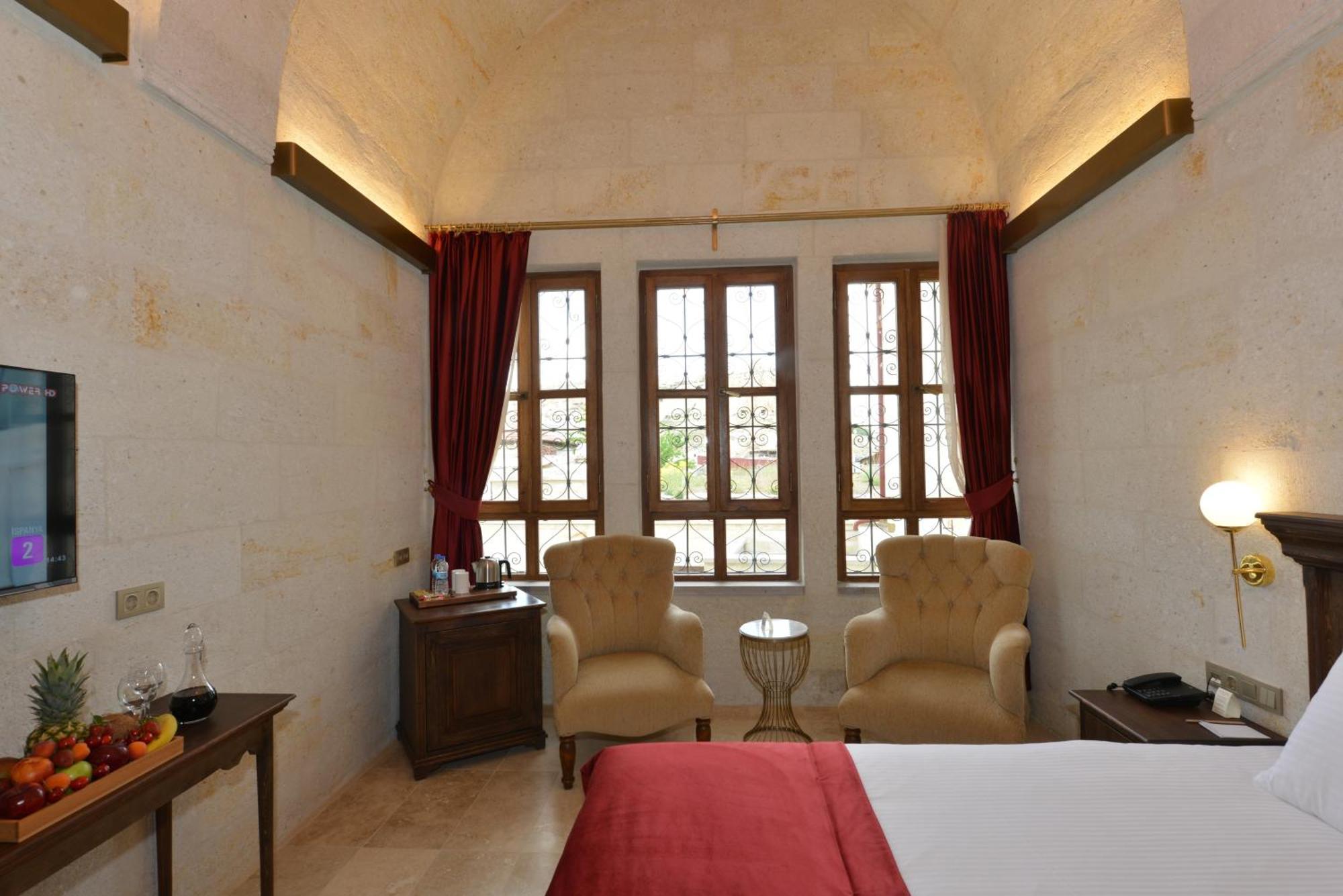 אורגופ Evanthia Cave Suites חדר תמונה