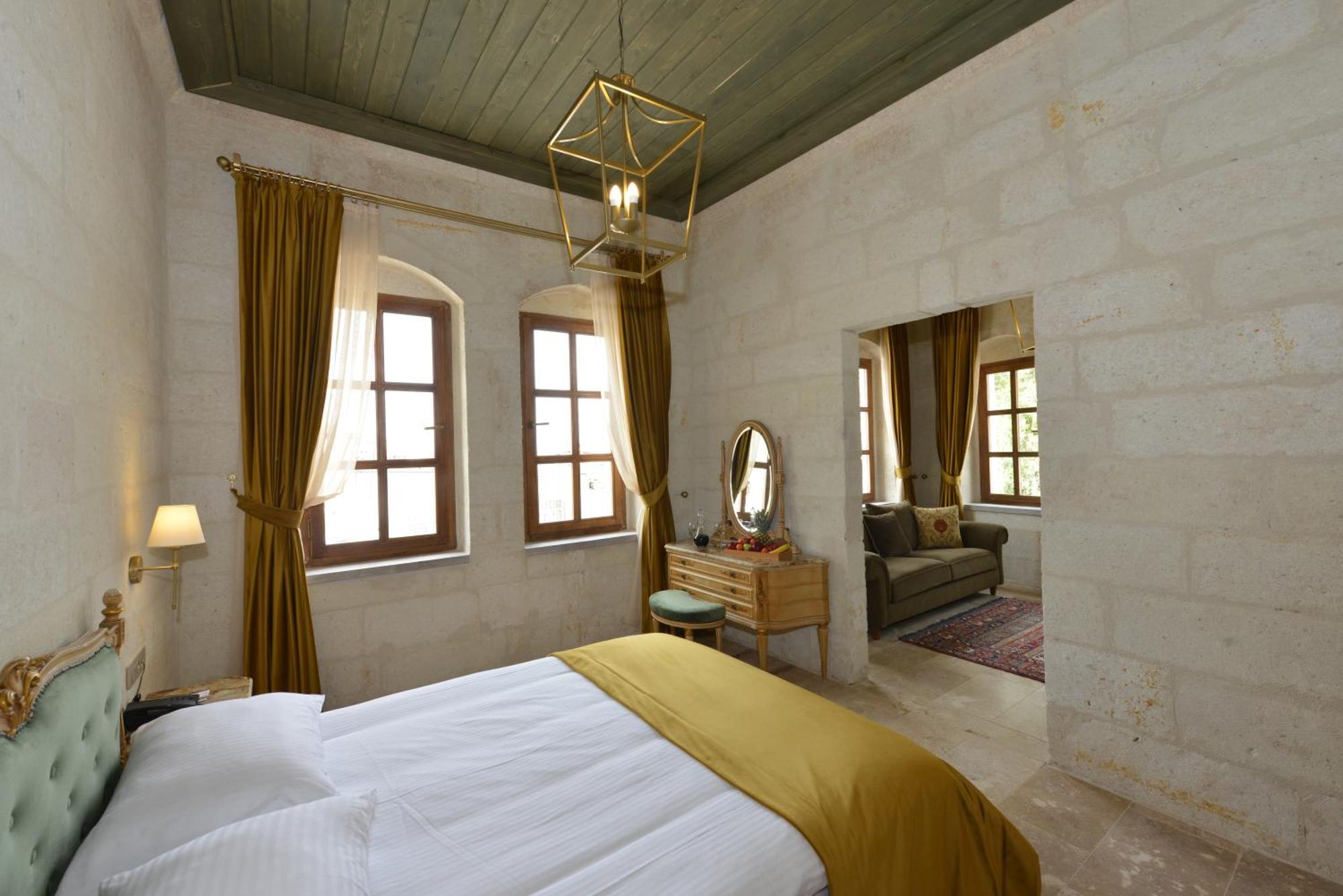 אורגופ Evanthia Cave Suites חדר תמונה